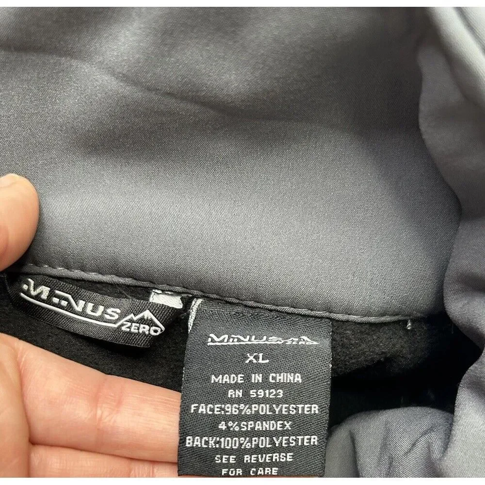 Minus Zero Jacket Men’s XL Softshell Gray + Black Pockets NWT Gorpcore Outdoor